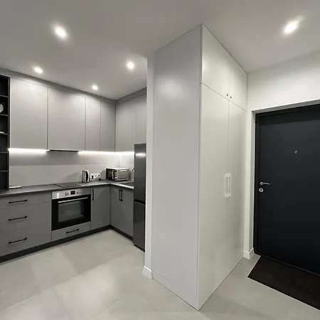 Avalon On Lypynskogo Street