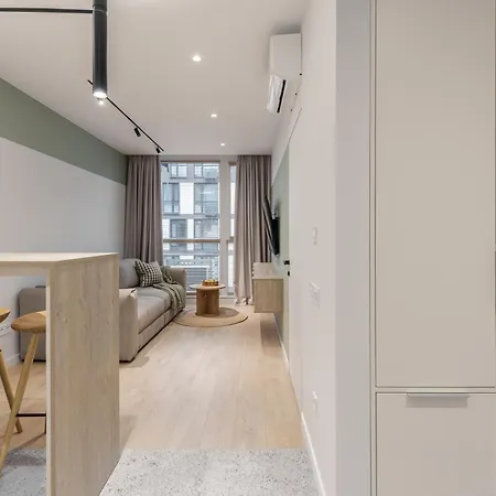 Avalon On Lypynskogo Street Апартаменты *