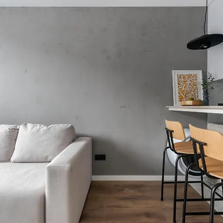 Avalon On Lypynskogo Street 리비프