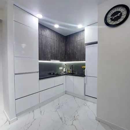 Avalon On Lypynskogo Street *