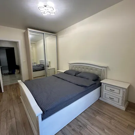 Apartment Avalon On Lypynskogo Street