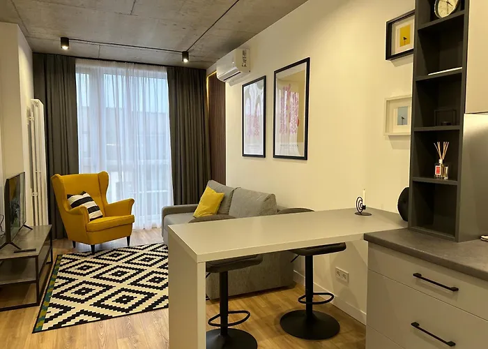 아파트 Avalon On Lypynskogo Street *