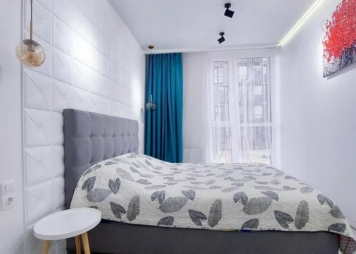 Avalon On Lypynskogo Street 리비프