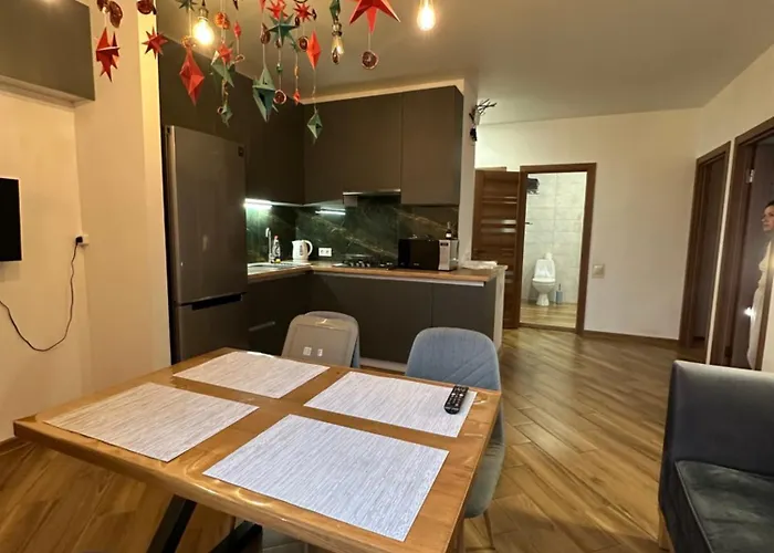 Apartamento Avalon On Lypynskogo Street