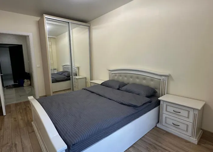 Apartamento Avalon On Lypynskogo Street